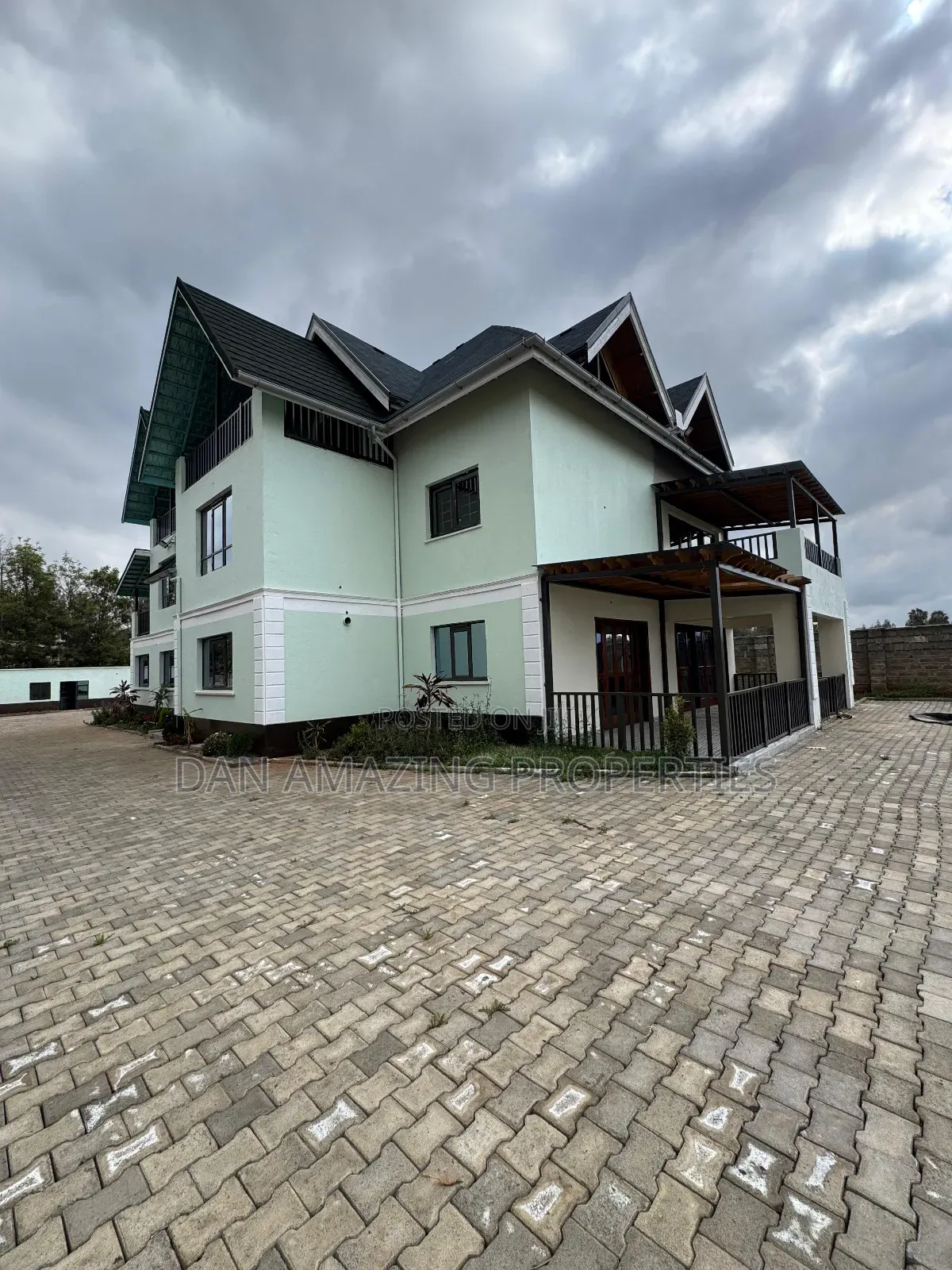 6bdrm Maisonette in Karen Plains On 3/4 for sale in Karen