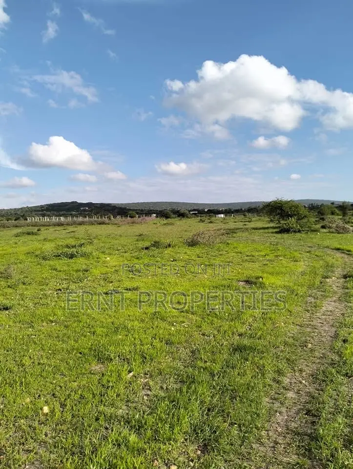 4 1/8 Acre Plots For Sale In Lukenya Near Daystar University in Athi River