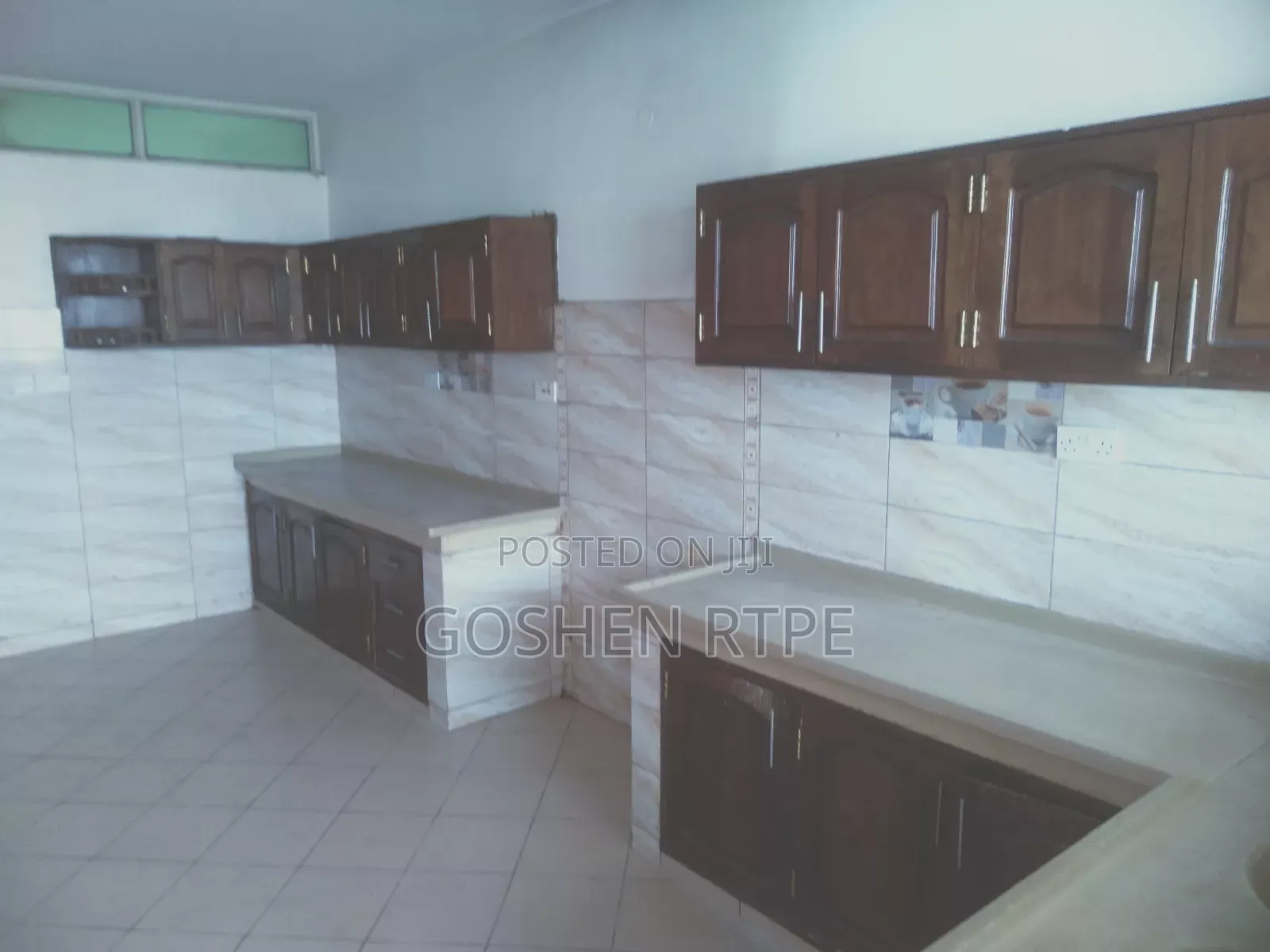 3bdrm Apartment in Ganjoni Mombasa City for rent in Ganjoni