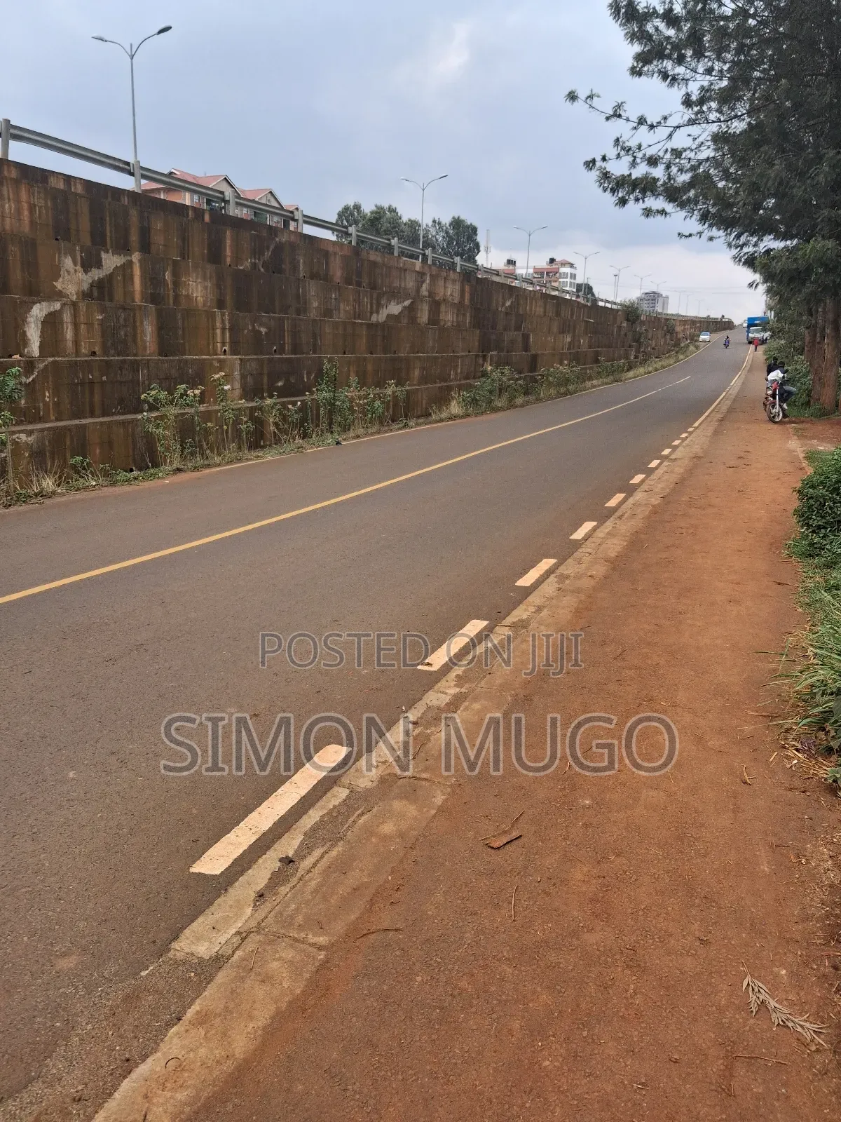 Ruaka Prime Commercial Corner 100x100 Fronting Tarmac Road in Ruaka