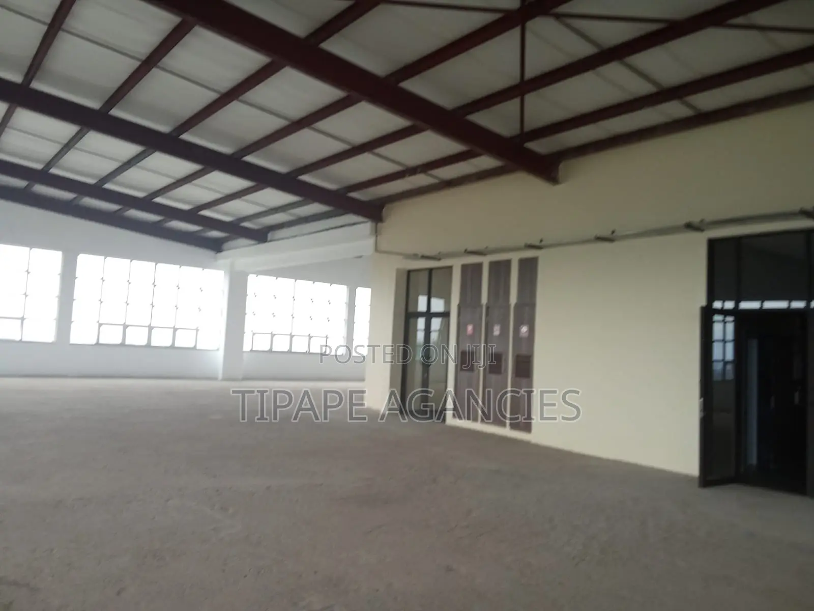 Restaurant Space Westlands. in Spring Valley