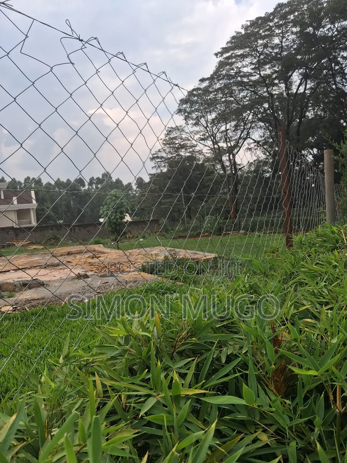 Mushrooms Gardens Estate Kiambu Road Very Prime Fully Serviced 1/2 Ac in Kiambu / Kiambu