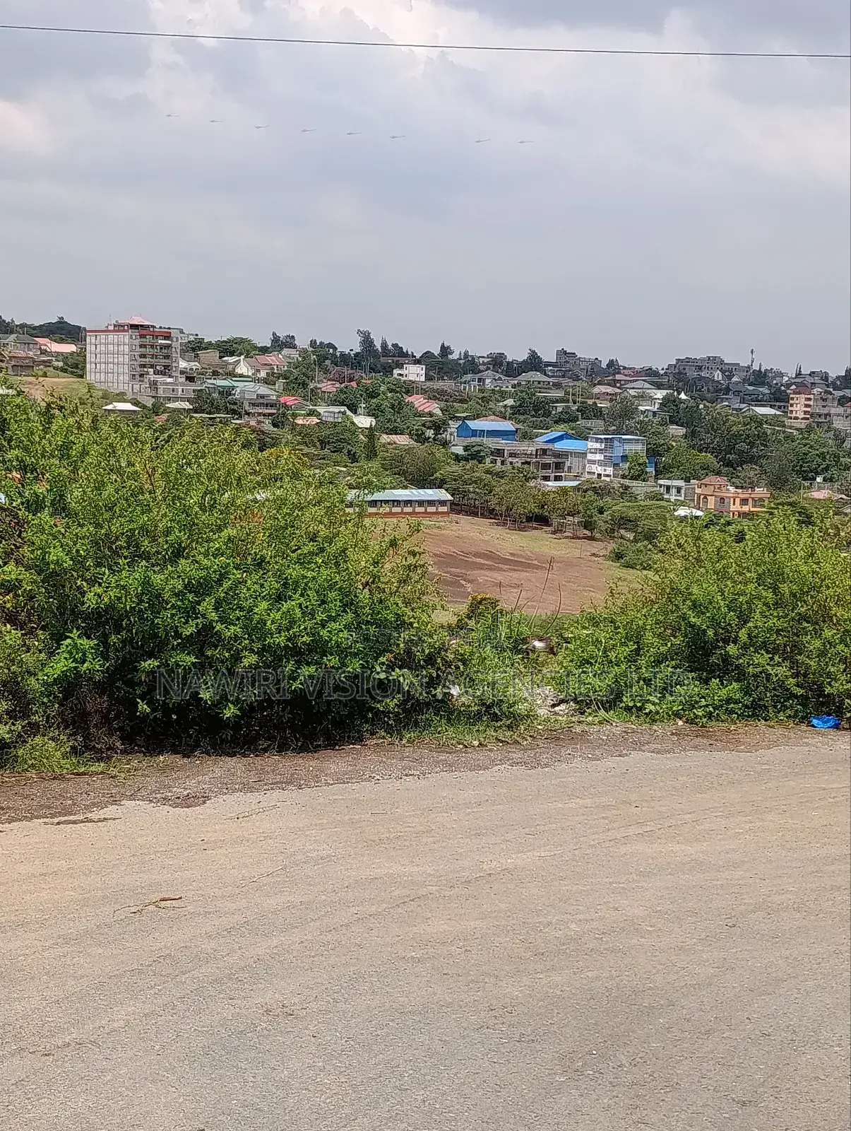 3 Acres Plot for Sale in Chokaa, Hurlingham in Chokaa