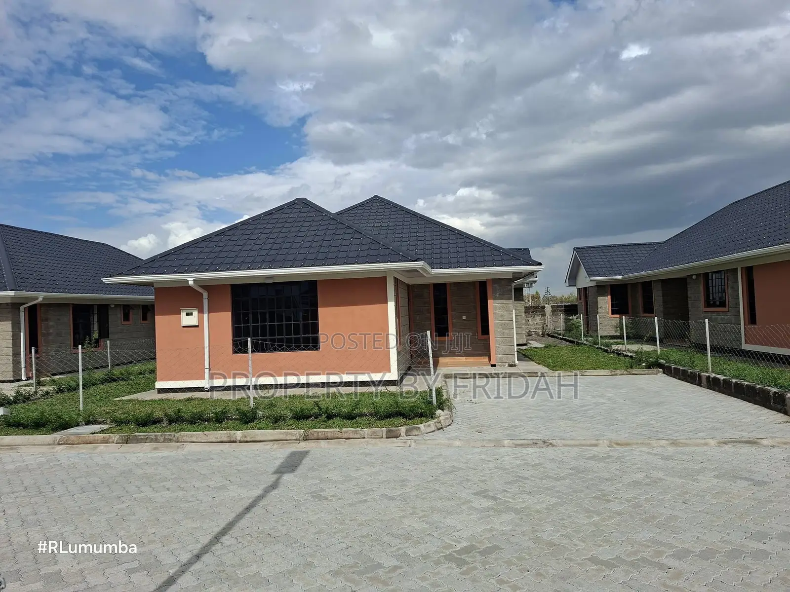 3bdrm Bungalow in Katani for sale in Katani