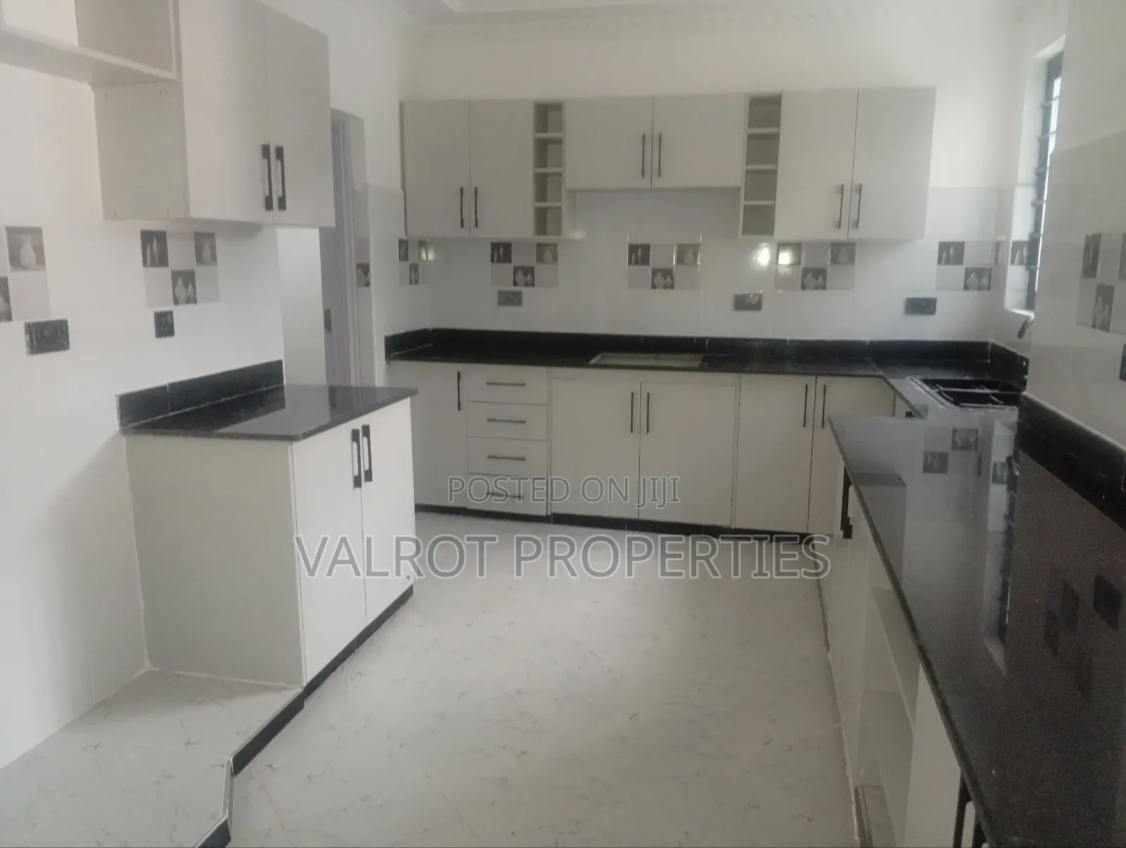 3bdrm Bungalow in Rimpa for sale in Rimpa