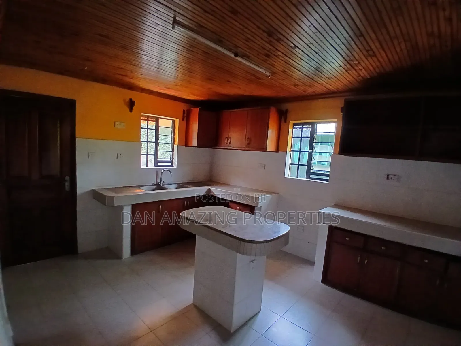3bdrm Bungalow in Karen Plus Dsq, Hardy for rent in Hardy