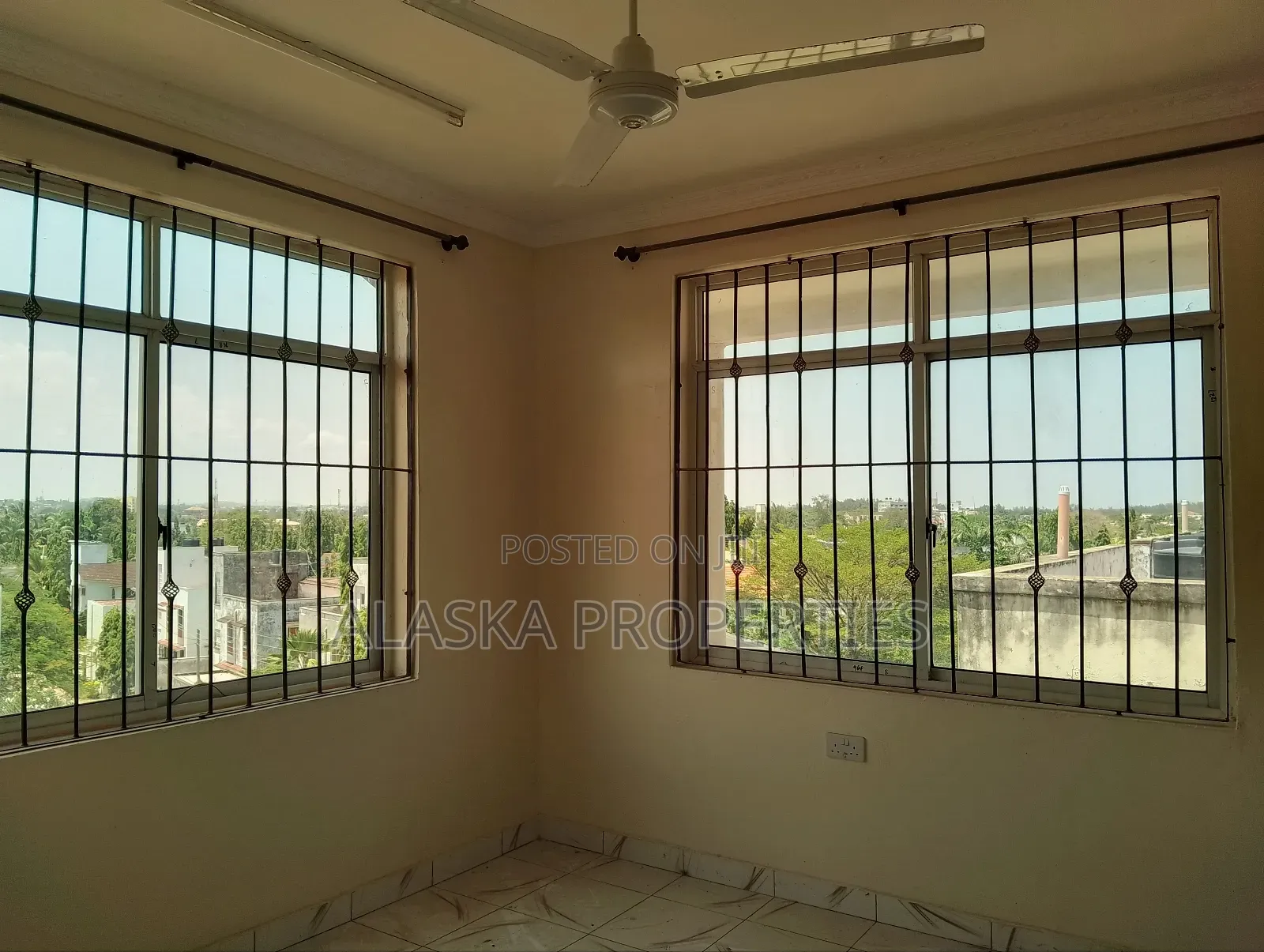 3bdrm Apartment in Mogadishu Estate, Nyali Mkomani for rent in Nyali Mkomani