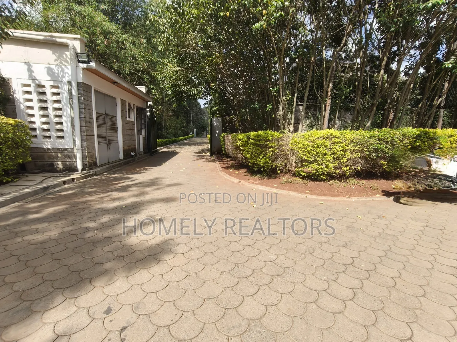 6bdrm Mansion in Karen, Nairobi for sale in Karen C
