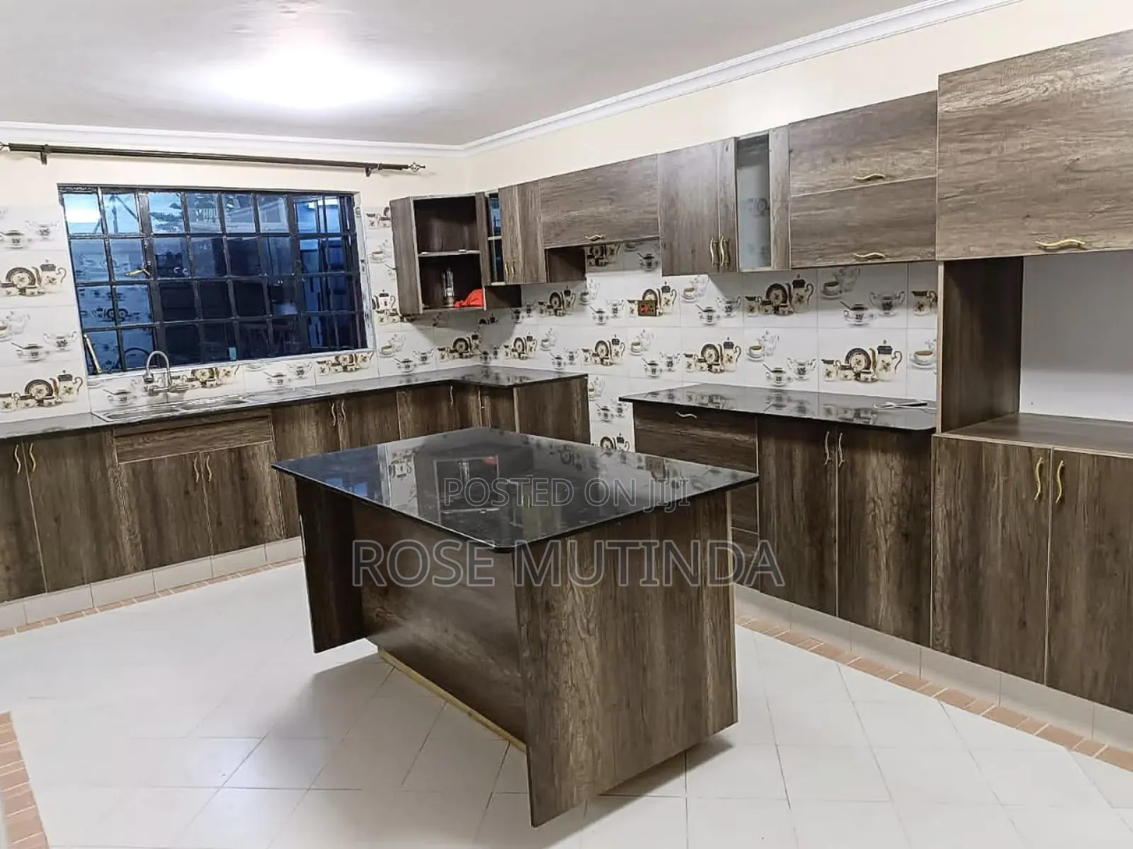 Furnished 9bdrm Bungalow in Kitengela for sale in Kitengela