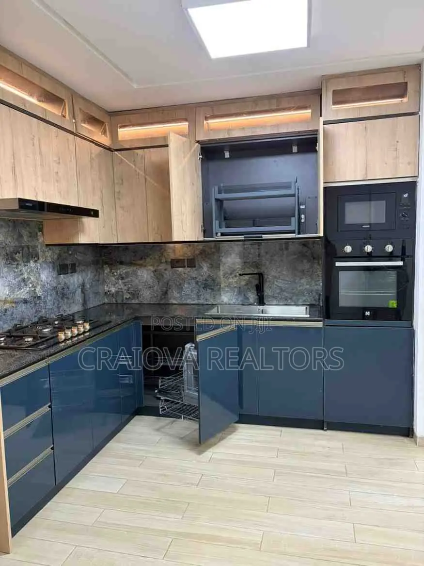 3bdrm Duplex in Valley Arcade for sale in Valley Arcade