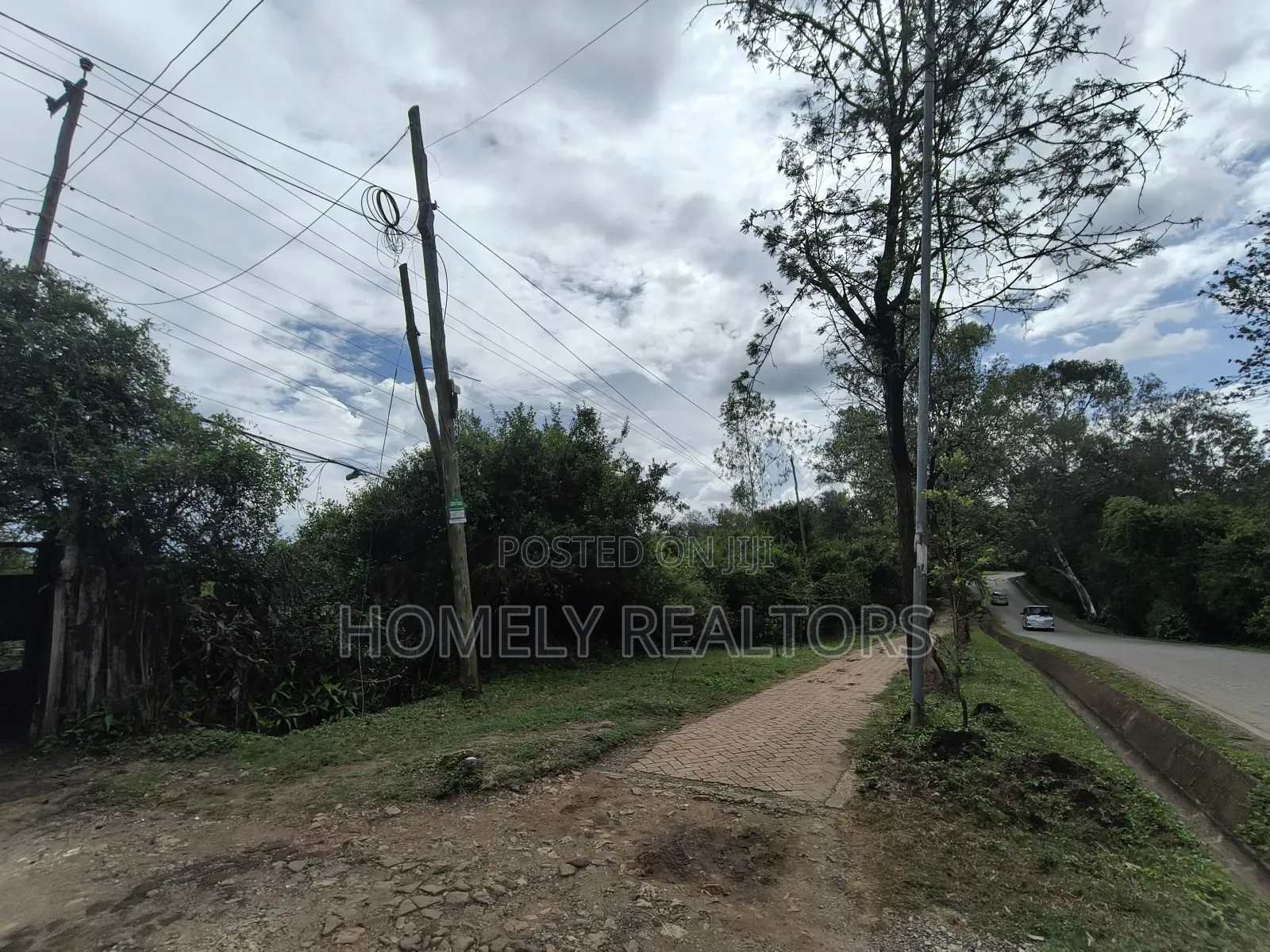 One Acre Piece of Land for Sale in Karen, Nairobi, Touching Tarmac in Karen C