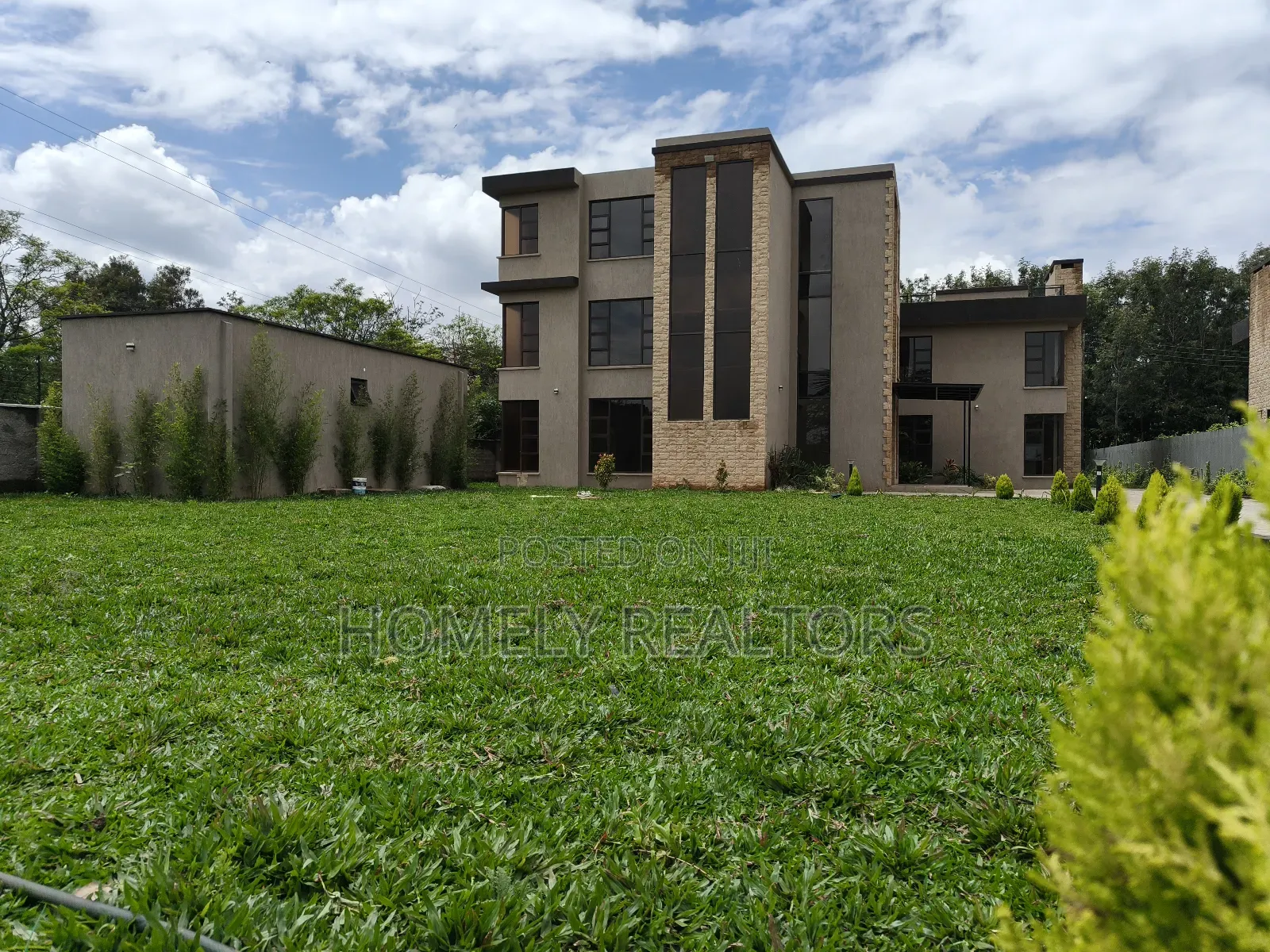 6bdrm Mansion in Karen, Nairobi for sale in Karen C