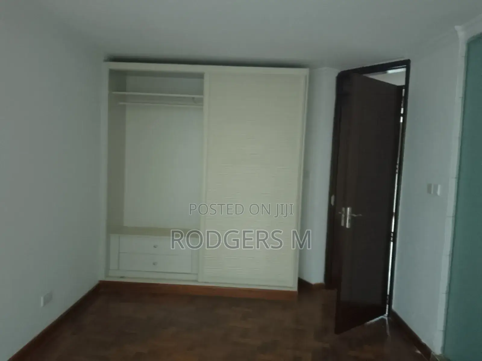 3bdrm Apartment in Riverside Drive for rent in Riverside Drive