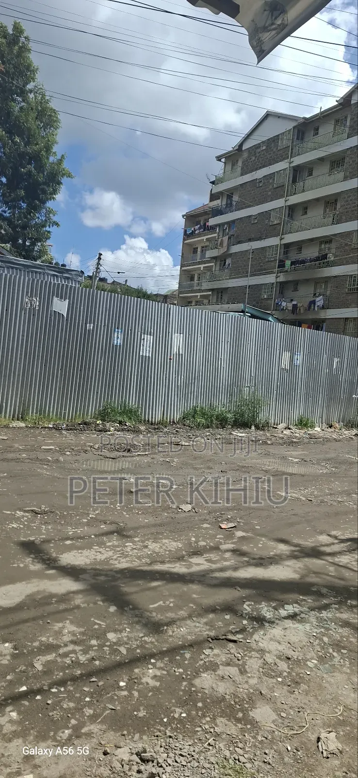 Donholm 1/8th Corner Plot for Apartments in Caltex