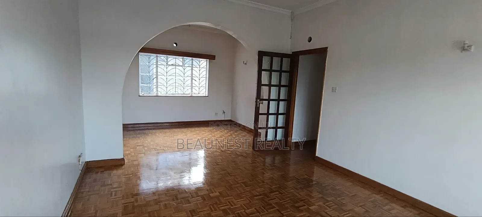 2 Bedroom Apartment Office in Raphta Road Area