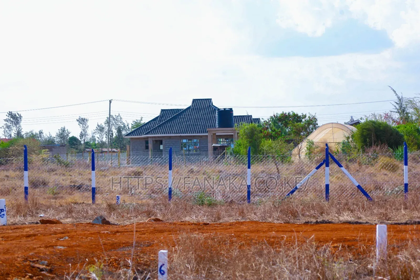 Ready to Build Plots for Sale^Ma in Kamakis