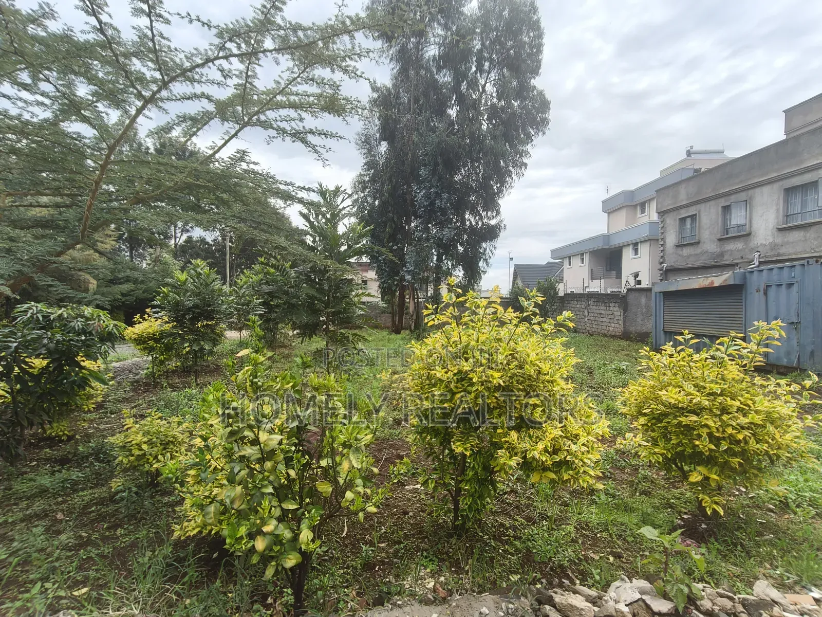 Strictly Residential Quarter Acre Plot for Sale in Kerarapon Drive in Kerarapon