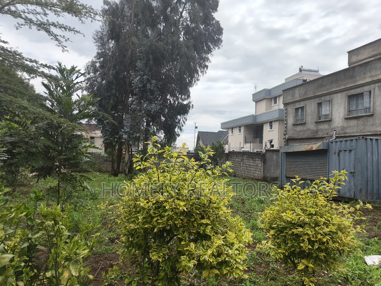 Strictly Residential Quarter Acre Plot for Sale in Kerarapon Drive in Kerarapon