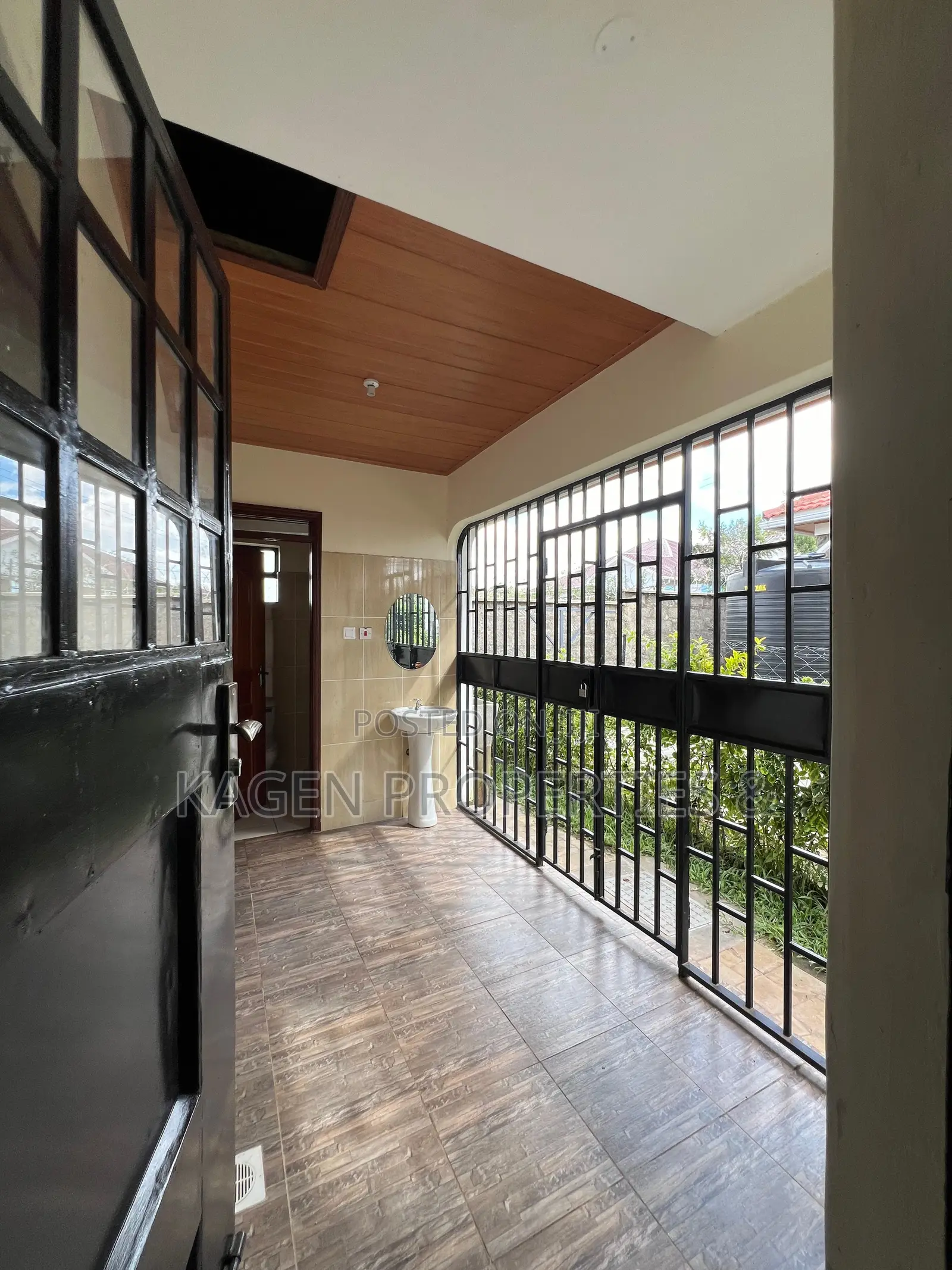 4bdrm Maisonette in Ol Keri for sale in Ol Keri