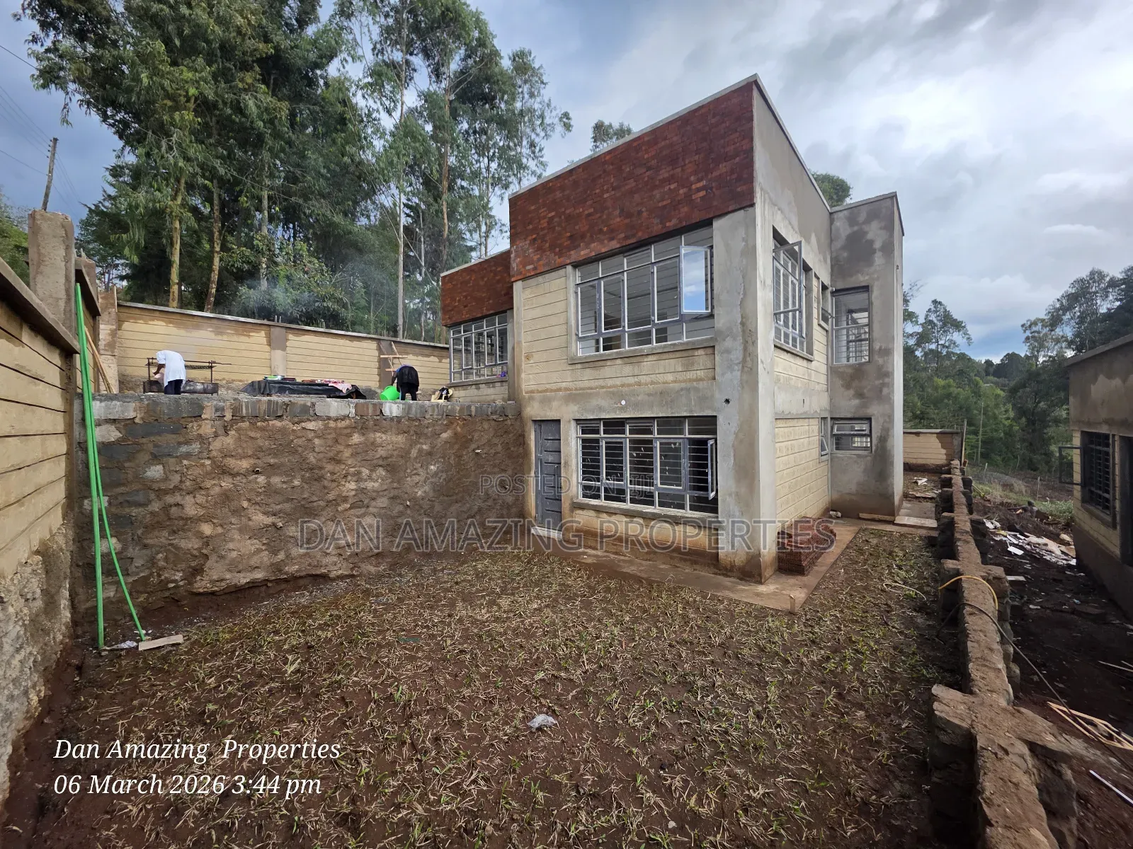 4bdrm Maisonette in Maragara Rd, Kibiku for sale in Kibiku