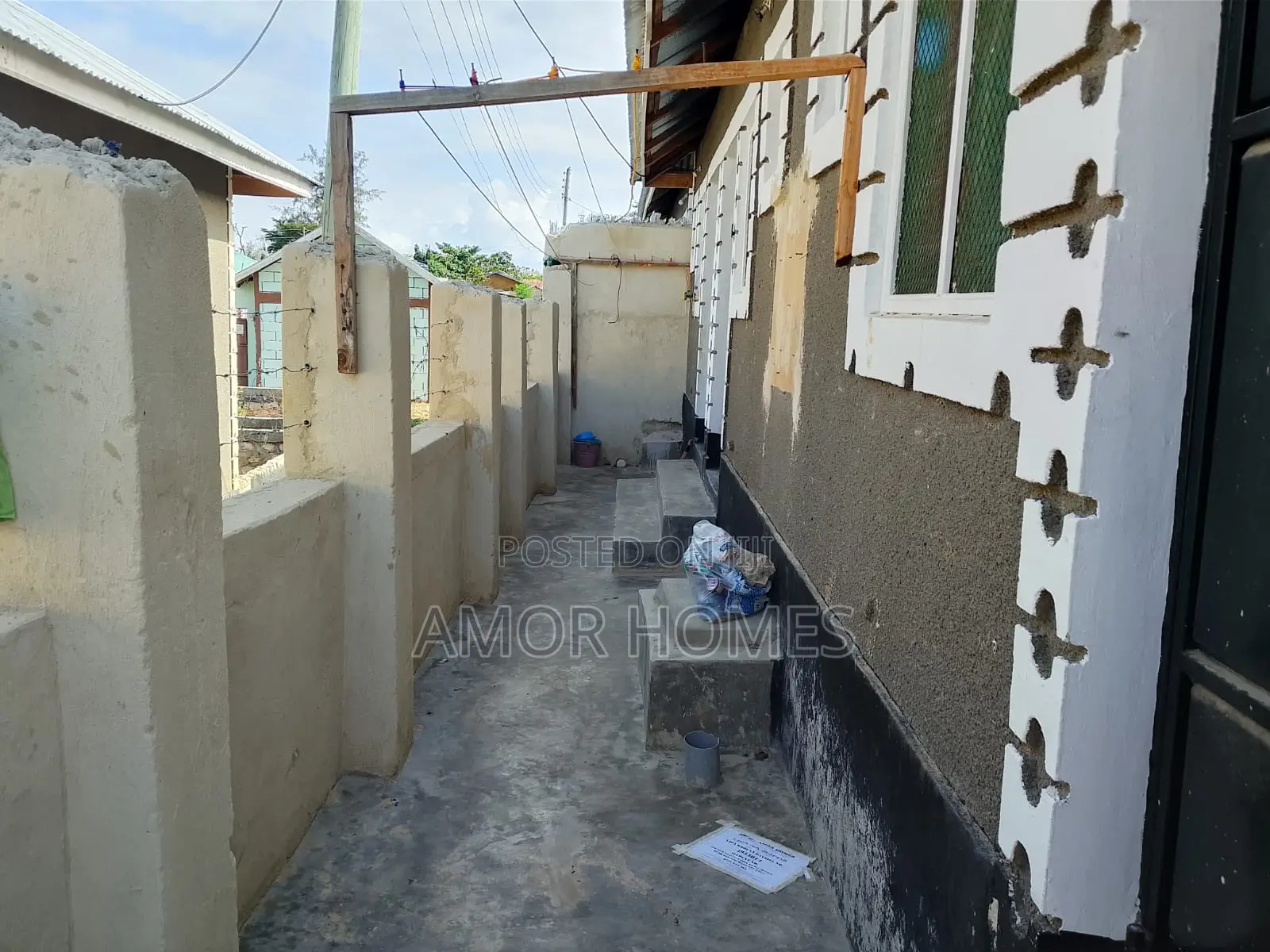1bdrm Bedsitter in Kiembeni for rent in Kiembeni