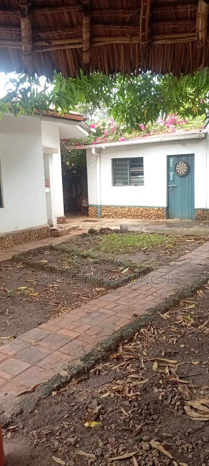 3bdrm House in Behind Diani, Ukunda for sale in Ukunda