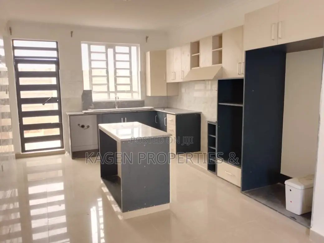 4bdrm Maisonette in Kitengela for sale in Kitengela