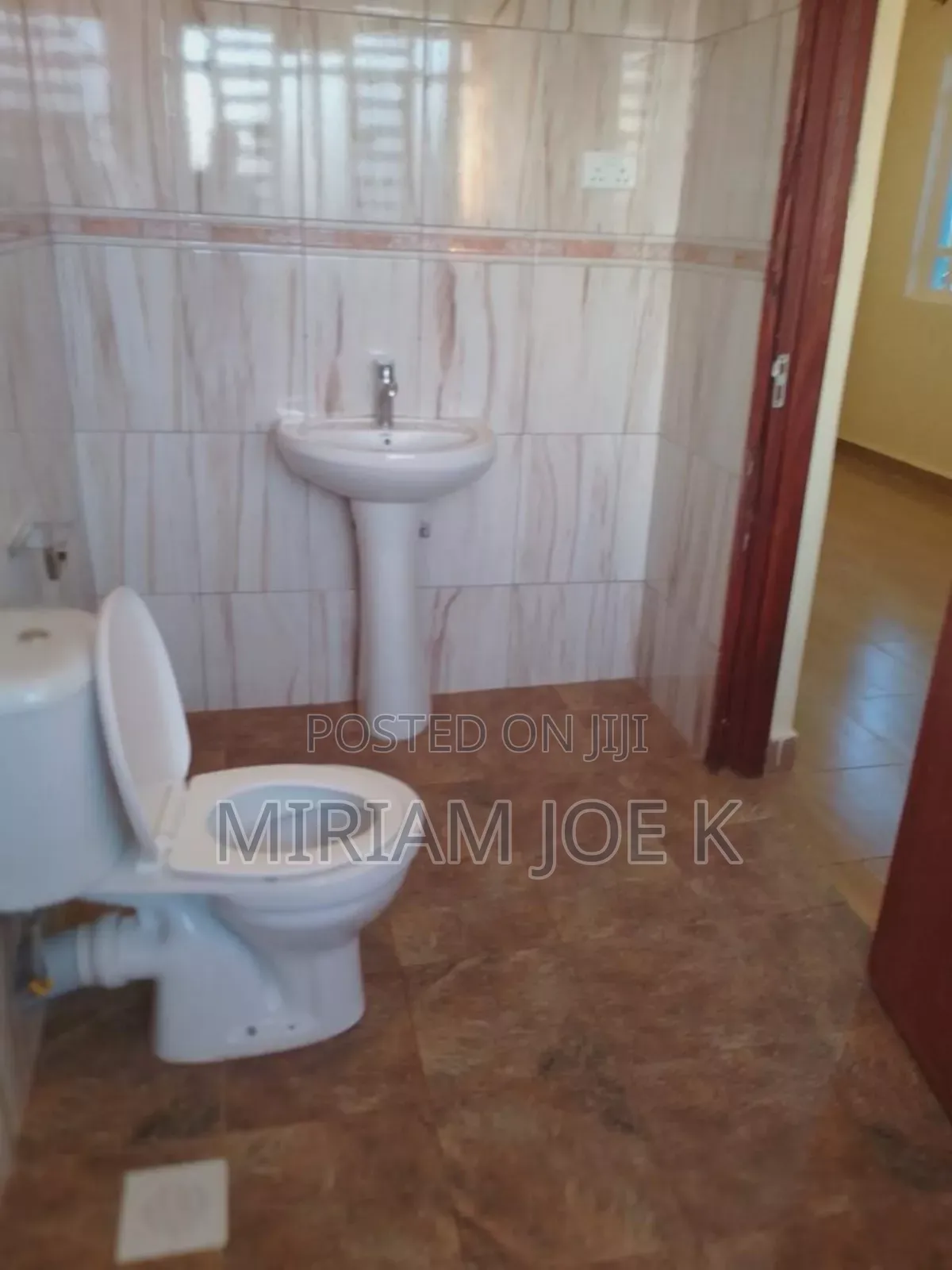 2bdrm Maisonette in Kenyatta Road for rent in Kenyatta Road / Theta