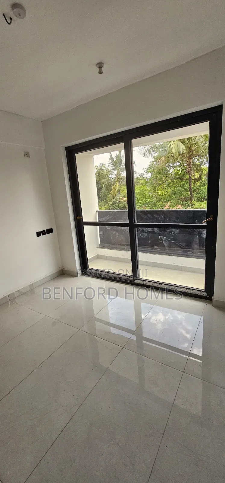3bdrm Apartment in Nyali City Mall for sale in Nyali Mkomani