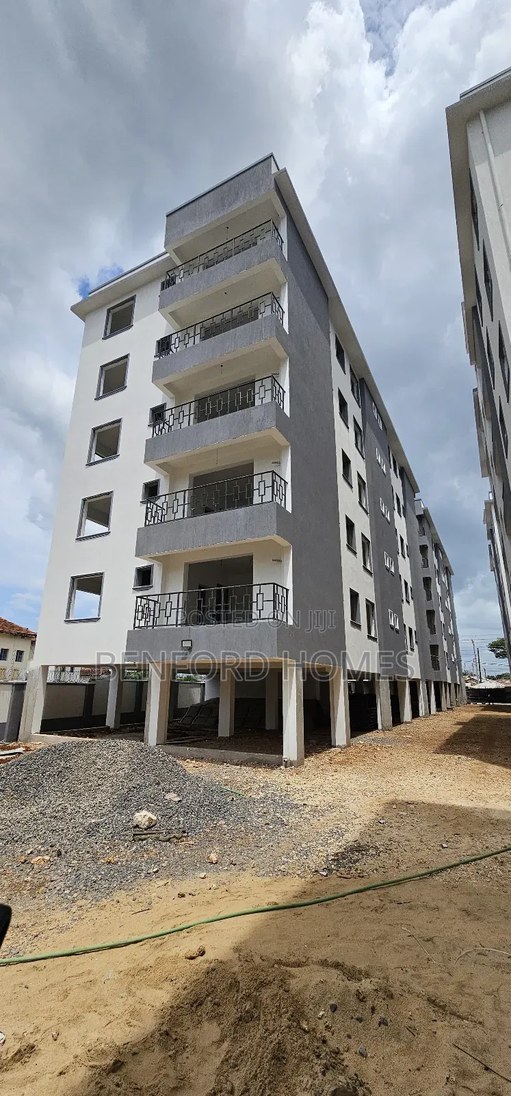 3bdrm Apartment in Nyali for sale in Nyali Mkomani