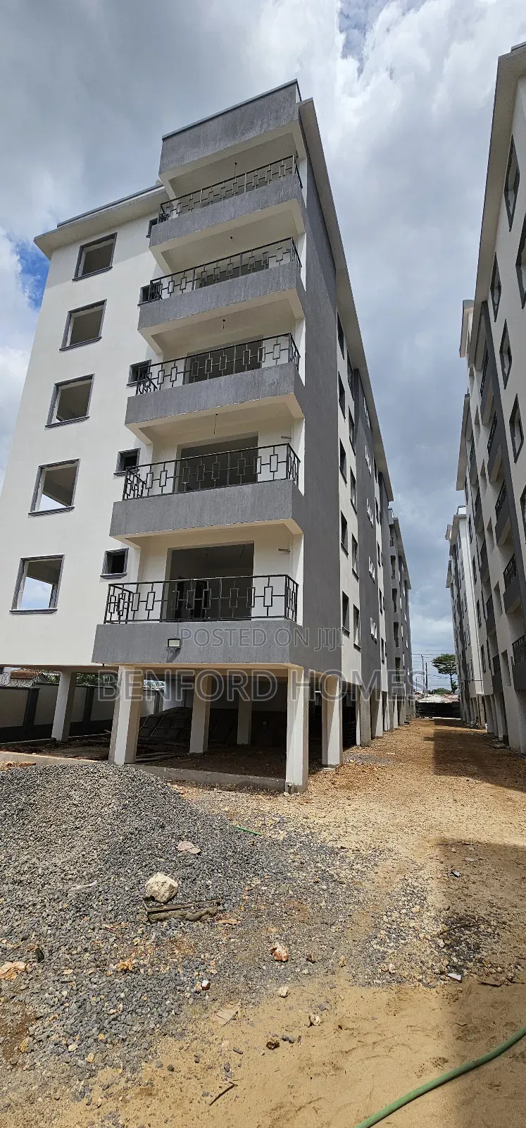 3bdrm Apartment in Nyali for sale in Nyali Mkomani