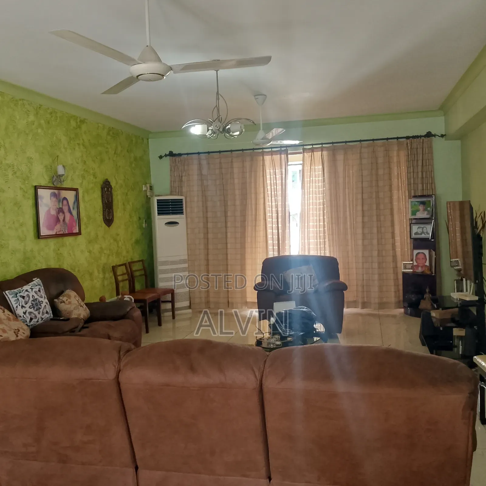 Furnished 4bdrm Apartment in Kizingo for sale in Kizingo