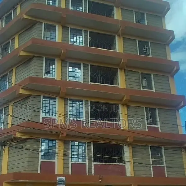 Studio Apartment in Gate C for sale in Gate B