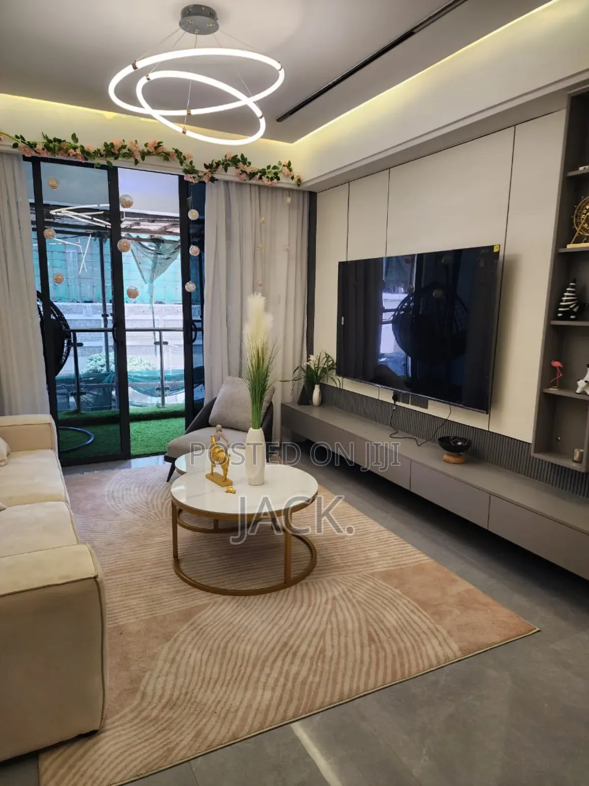 3bdrm Apartment in Westlands, Raphta Road Area for sale in Raphta Road Area