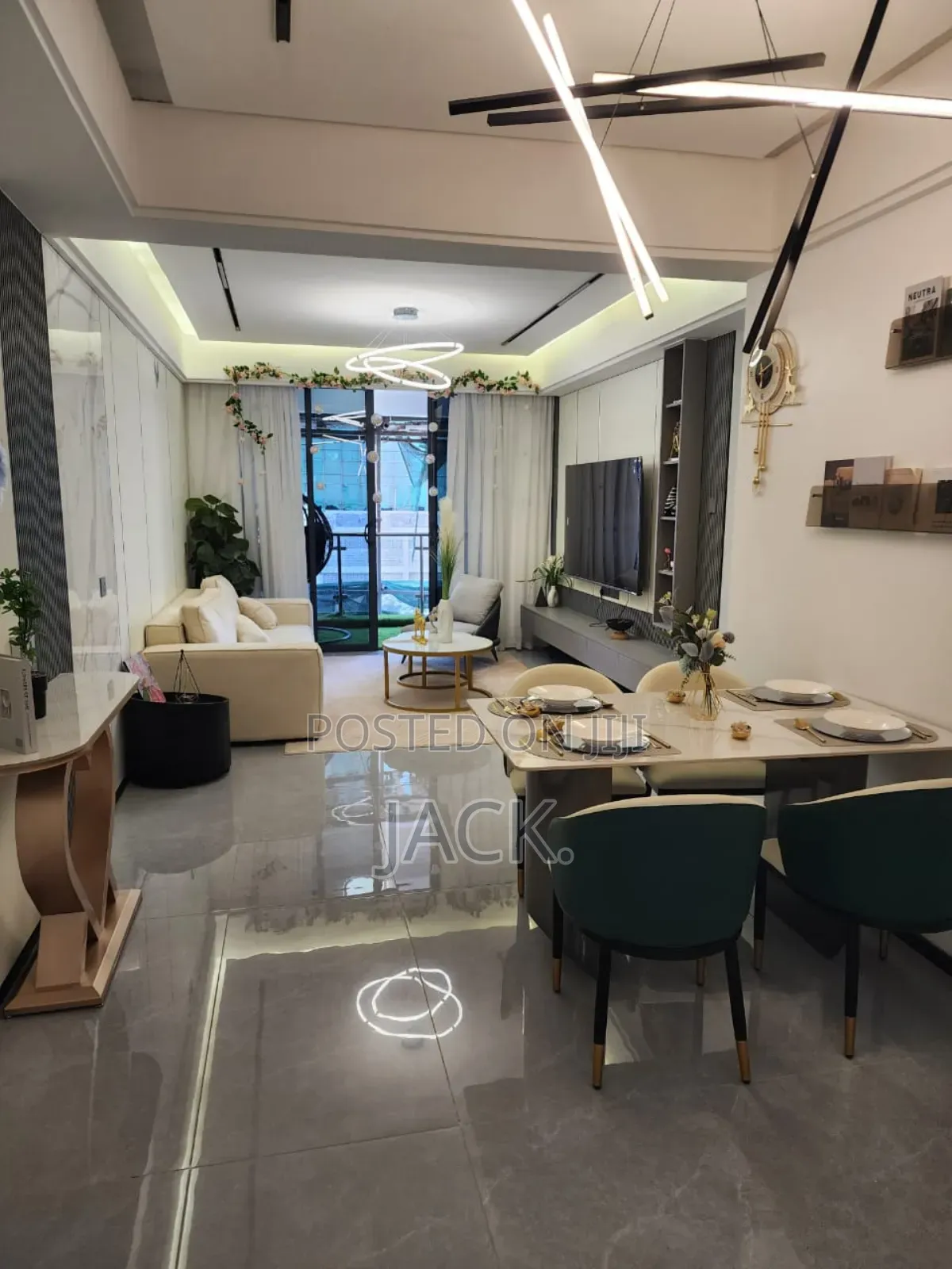3bdrm Apartment in Westlands, Raphta Road Area for sale in Raphta Road Area