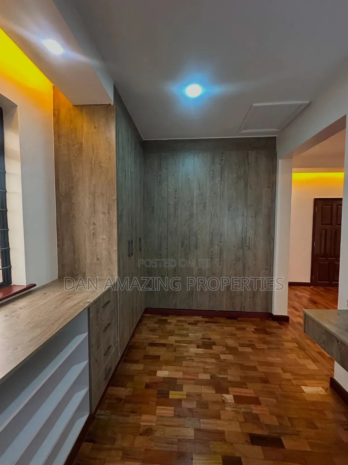 4bdrm Maisonette in Maragara Rd, Kibiku for sale in Kibiku