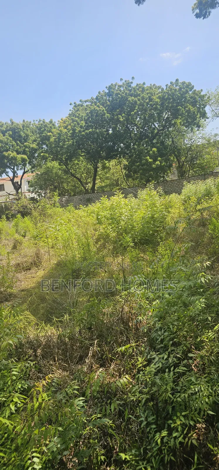 Half Acre Piece of Land on Sale Old Nyali Coral Drive in Nyali Mkomani