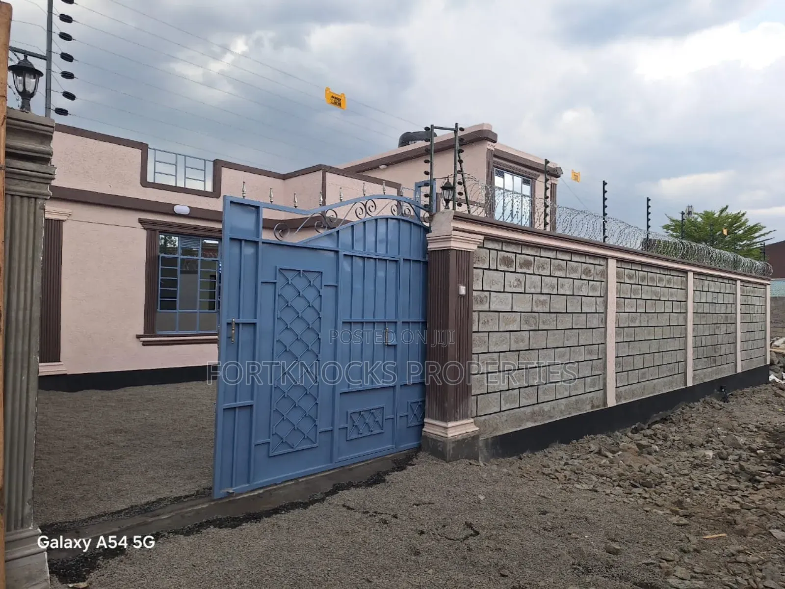 4bdrm Maisonette in Kimbo for sale in Kimbo