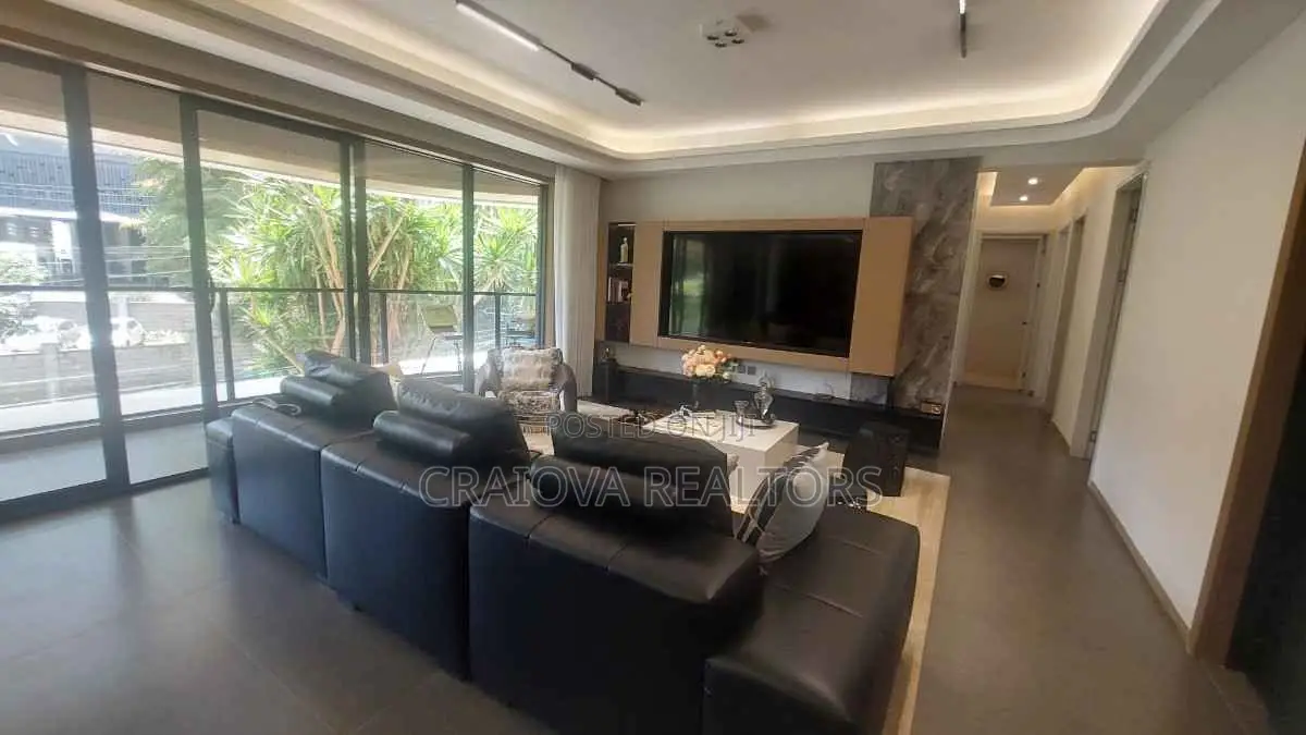 4bdrm Apartment in Muthangari for sale in Muthangari