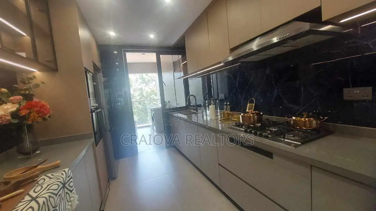 4bdrm Apartment in Muthangari for sale in Muthangari
