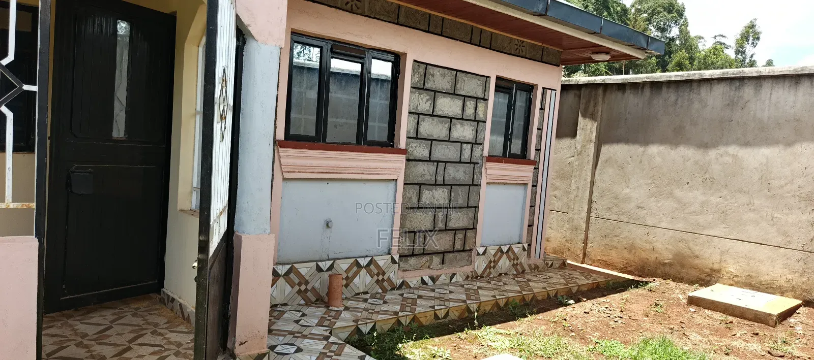 Nyeri Kiamwathi 3 Bedrooms House in Ruringu