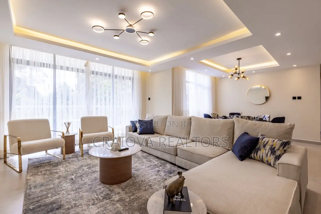 4bdrm Duplex in Spring Valley for sale in Spring Valley