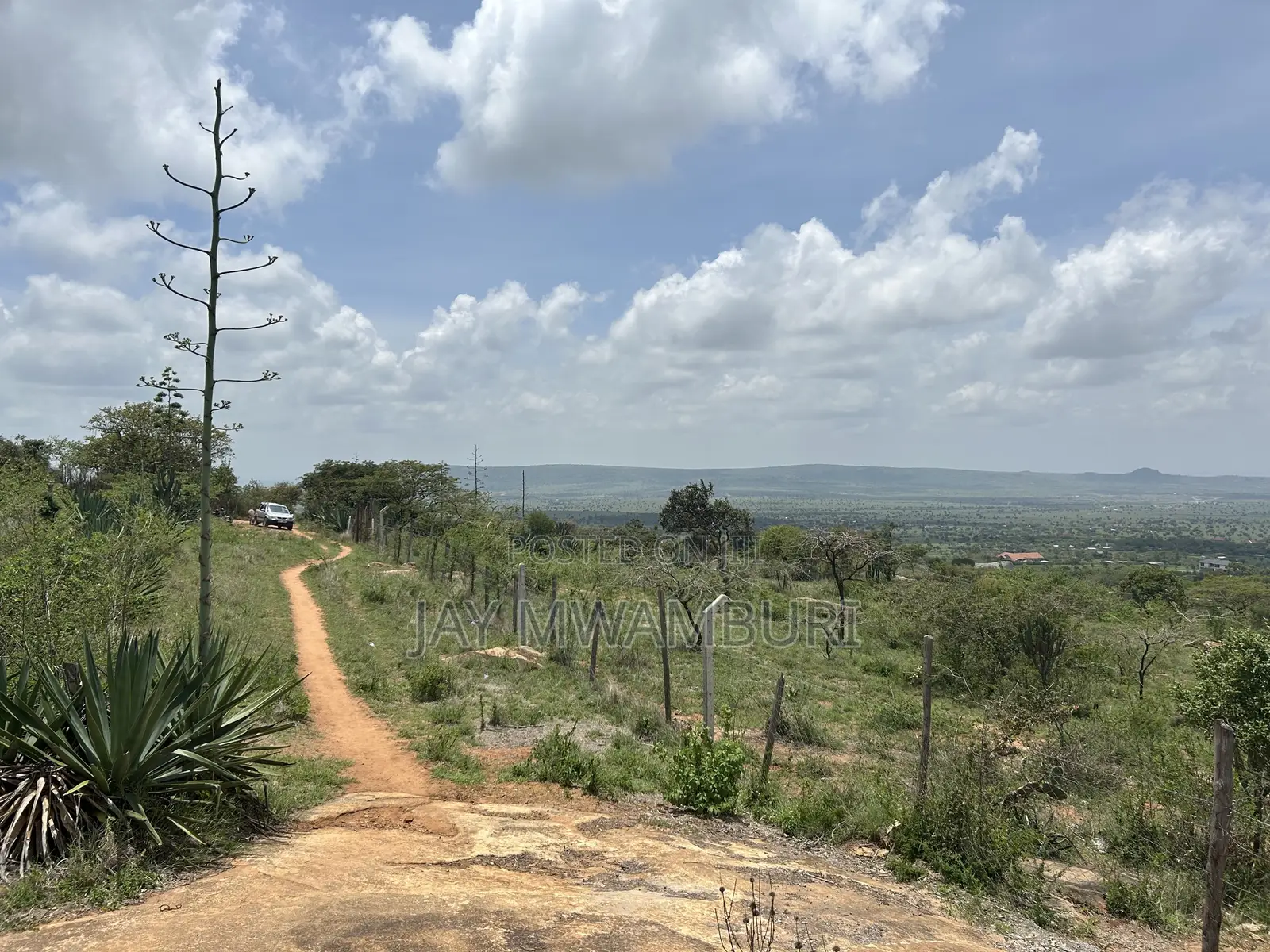16 Acres Mua Hills Manzooni in Mua Hills