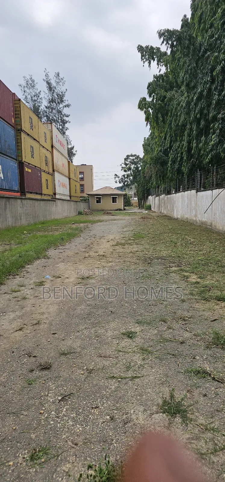 5.5 Acres With Perimeter Wall Fence on Sale Changamwe in Kipevu