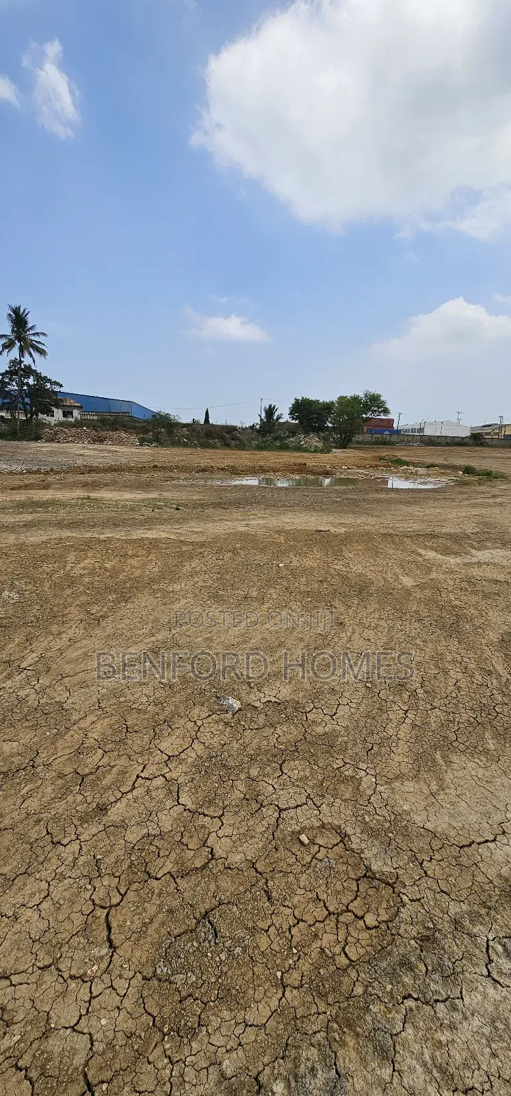 11 Acres Commercial Property on Sale Changamwe in Kipevu