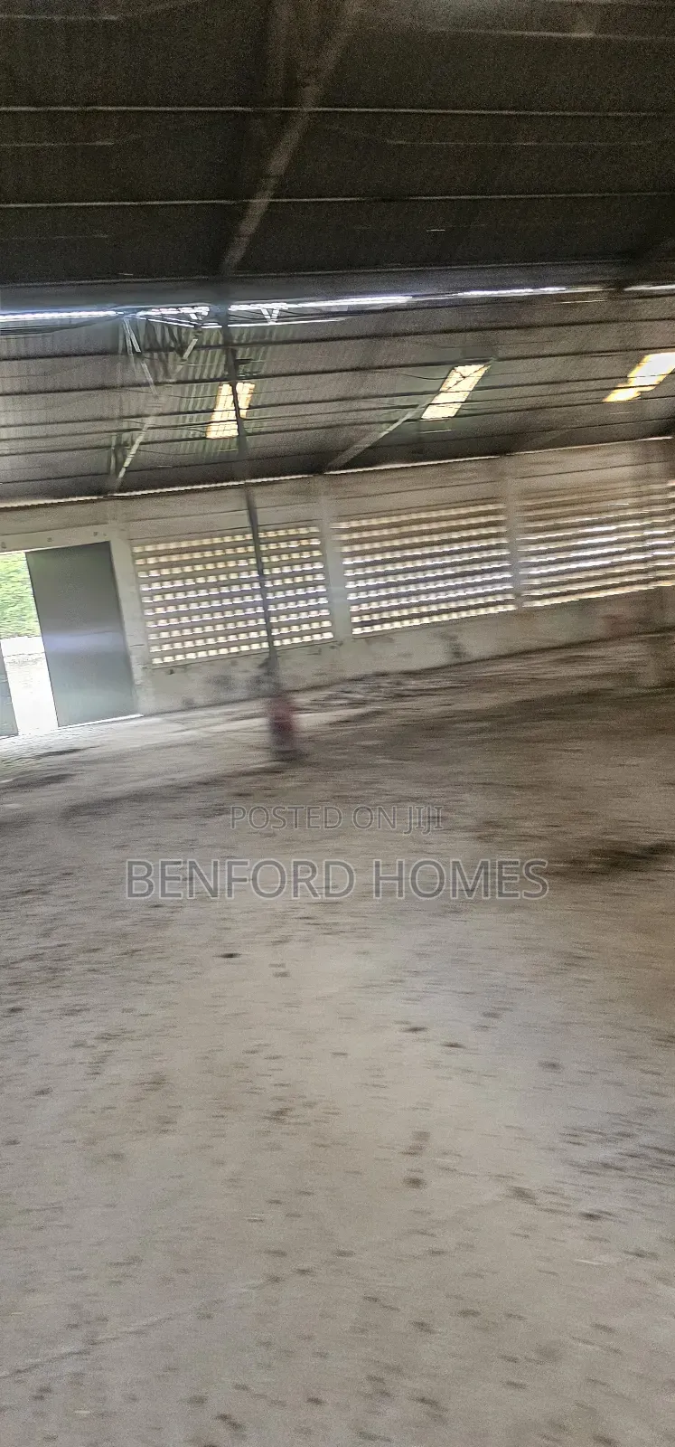 2 Acres of Land With Old Godown on Sale Changamwe Near Round About. in Kipevu