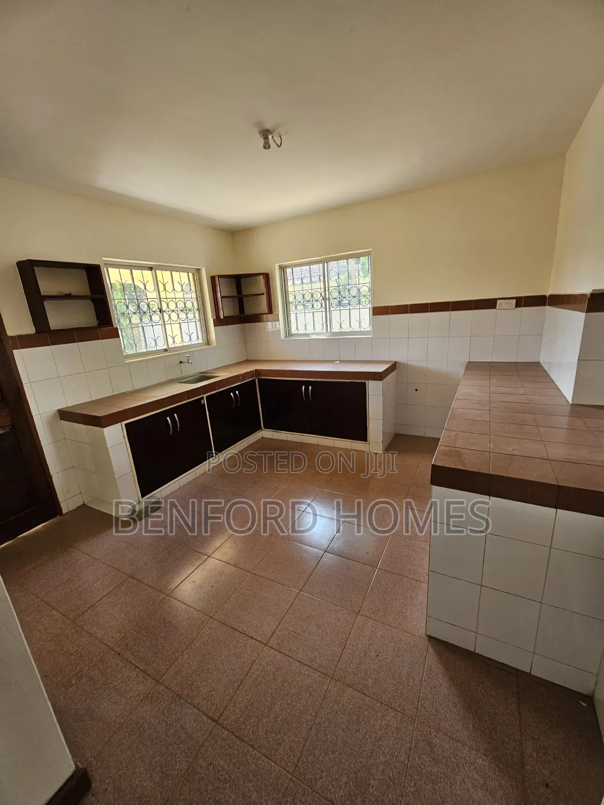 3bdrm House in Nyali for sale in Nyali Mkomani