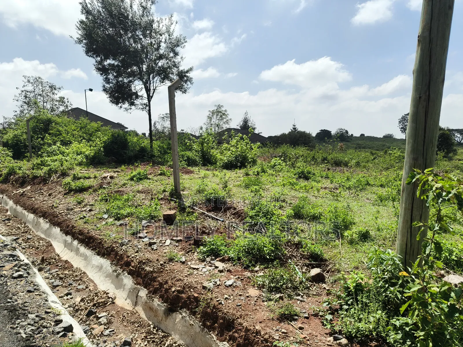Residential Half Acre Piece of Land for Sale in Kerarapon Drive in Kerarapon