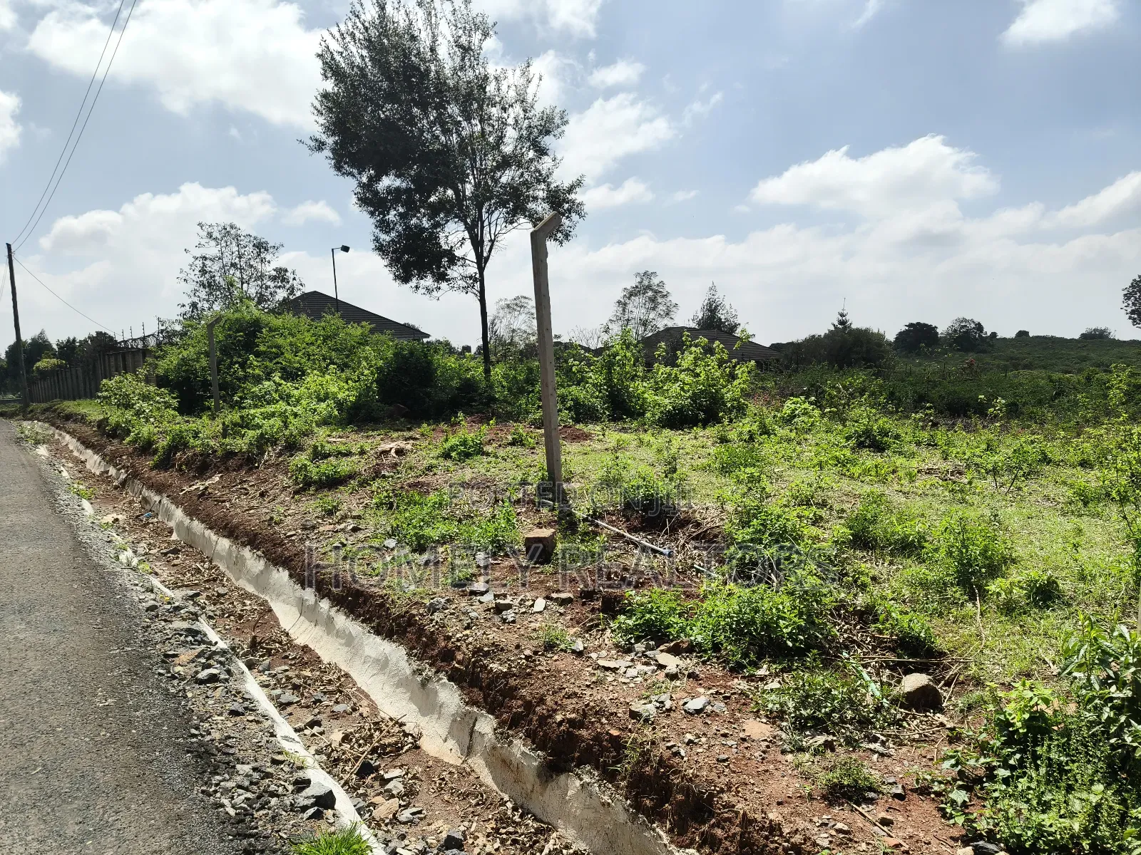Residential Half Acre Piece of Land for Sale in Kerarapon Drive in Kerarapon
