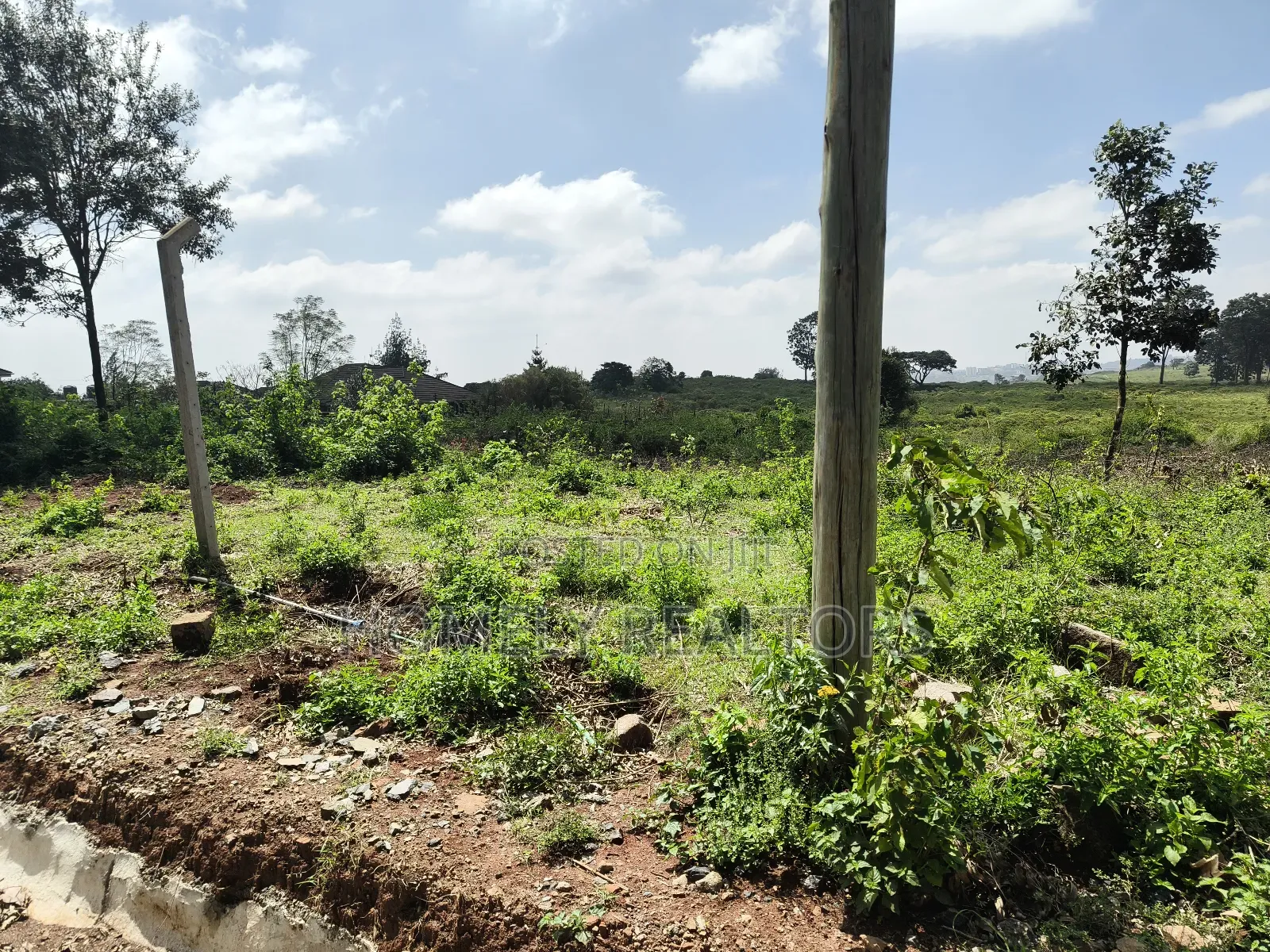 Residential Half Acre Piece of Land for Sale in Kerarapon Drive in Kerarapon